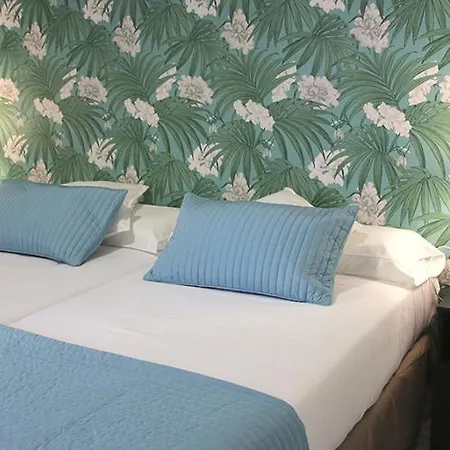 Hotel Isla Menor Dos Hermanas